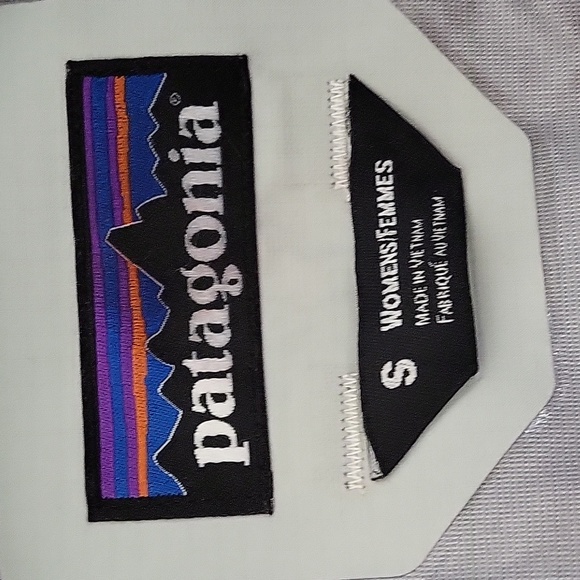 PATAGONIA GORETEX Women's Light Flyer Rain Hiking Full Zip - Picture 8 of 12